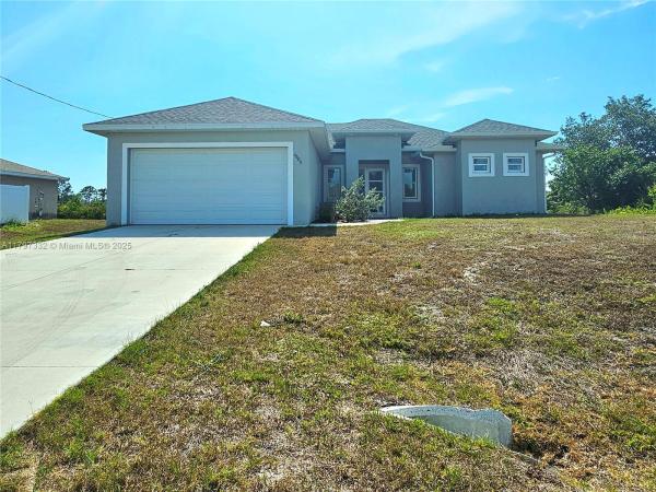 4605 Connie Ave, Lehigh Acres, Florida 33971, image 1