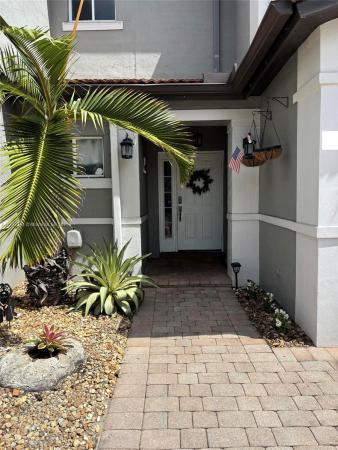 Harbour Lake Townhomes, 12937 SW 29th St, Miramar, Florida 33027, image 3