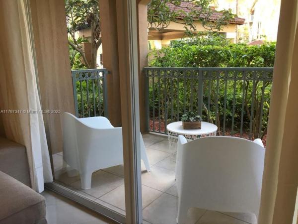 The Yacht Club At Aventura, 19701 E Country Club Dr #5108, Aventura, Florida 33180, image 1