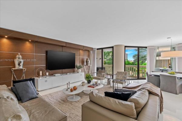 2000 Island Boulevard, 2000 Island Blvd #504, Aventura, Florida 33160, image 1