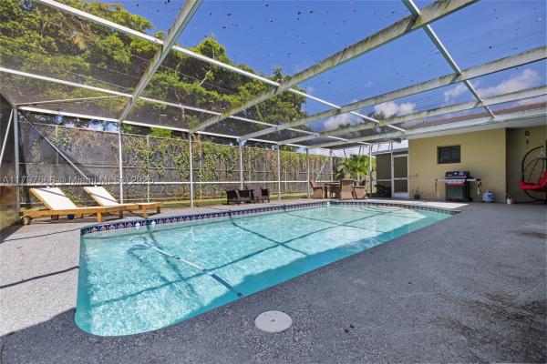 Highland Oak Gardens, 20375 NE 22nd Pl, Ojus, Florida 33180, image 1