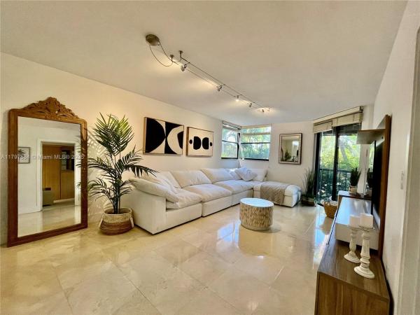 Ocean Village, 55 Ocean Lane Dr #2030, Key Biscayne, Florida 33149, image 1