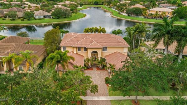 Isles At Weston, 3837 E Coquina Way, Weston, Florida 33332, image 2