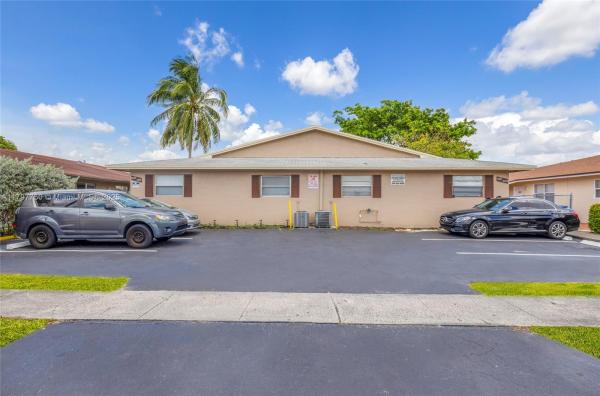 Stonebridge Estates, 5321 NW 22nd St, Lauderhill, Florida 33313, image 1