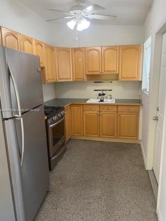 Boulevard Estates, 7398 Garfield St, Hollywood, Florida 33024, image 2