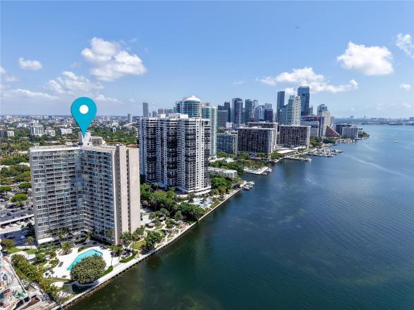 Brickell Townhouse, 2451 Brickell Ave #4L, Miami, Florida 33129, image 3