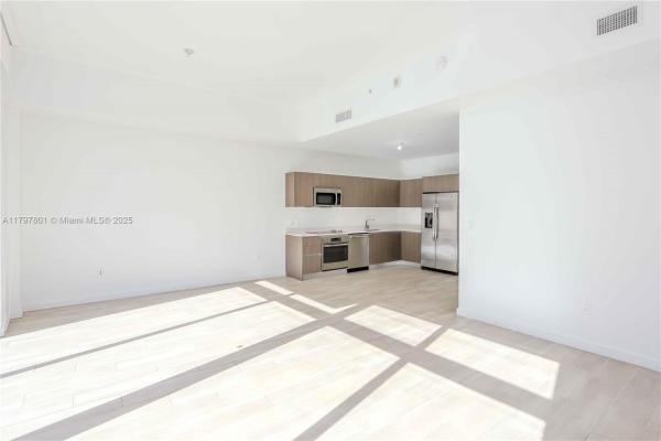 Le Parc At Brickell, 1600 SW 1st Ave #TH-07, Miami, Florida 33129, image 2