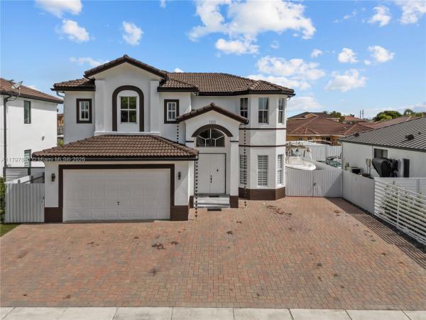 Bluewaters, 11053 SW 242nd St, Princeton, Florida 33032, image 2