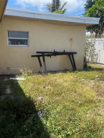Sunshine Manor, Hollywood, Florida 33020, image 1