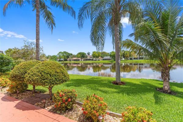 Chapel Pointe, 631 NW 205th Ave, Pembroke Pines, Florida 33029, image 1