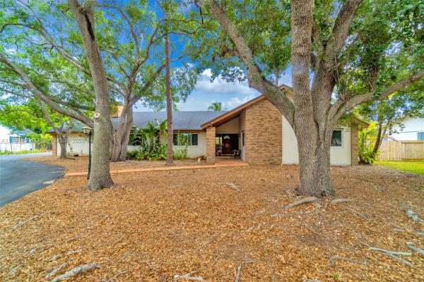 27531 SW 167th Ave, Homestead, Florida 33031, image 1