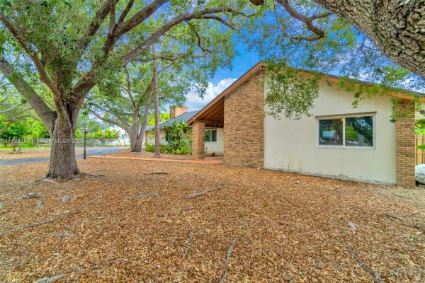 27531 SW 167th Ave, Redland, Florida 33031, image 3