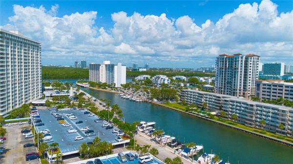 Arlen House East, 100 Bayview Dr #1502, Sunny Isles Beach, Florida 33160, image 2