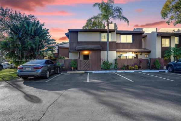 Hampton East, 1233 Hampton Blvd, North Lauderdale, Florida 33068, image 1