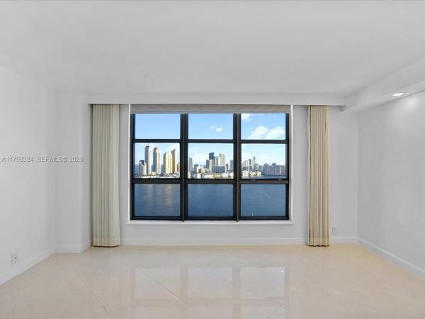 Mystic Pointe Tower 500, 3530 Mystic Pointe Dr #PH-10, Aventura, Florida 33180, image 1