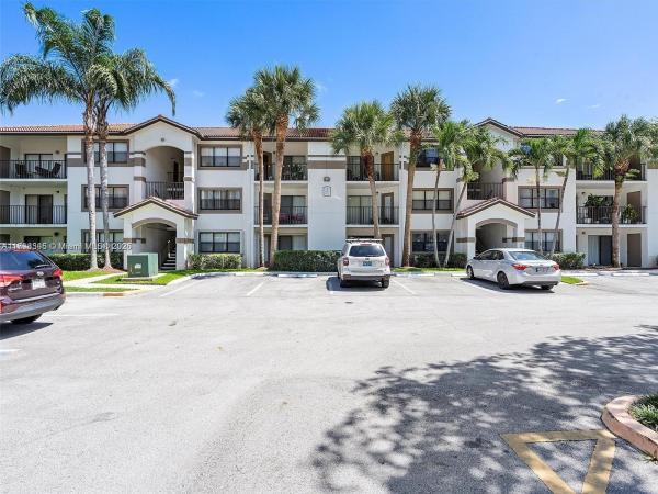 Hollywood Parc, 540 S Park Rd #212-9, Hollywood, Florida 33021, image 1