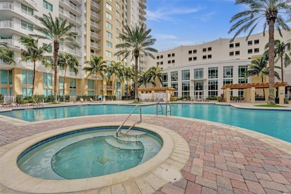 Duo West, 1745 E Hallandale Beach Blvd #2105W, Hallandale Beach, Florida 33009, image 1