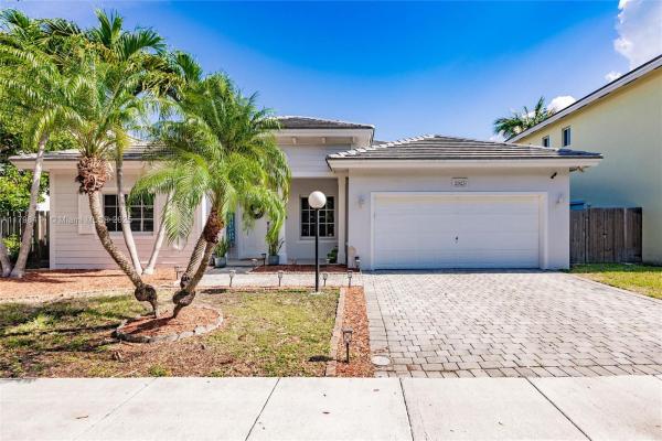 Carmens Place, 2925 NE 4th St, Homestead, Florida 33033, image 2