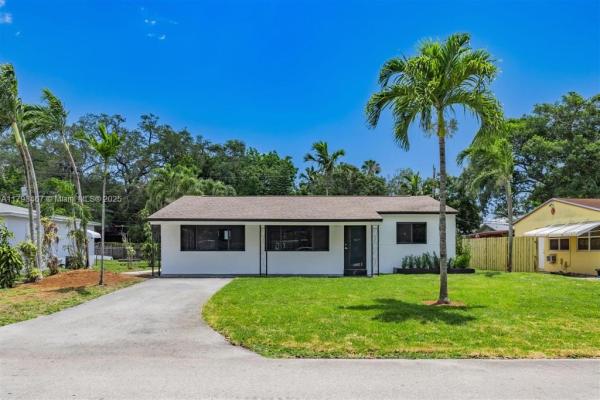 Seminole Park, 4940 SW 28th Ave, Dania Beach, Florida 33312, image 1