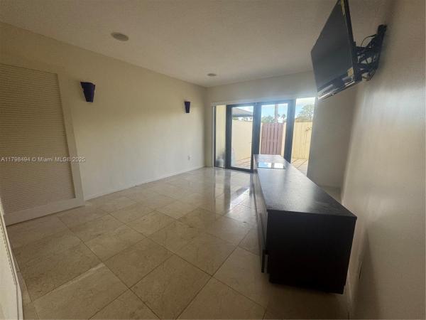 The Townhomes Of Country Village, 19040 NW 65th Ct, Hialeah, Florida 33015, image 3