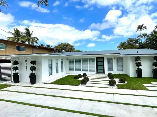 Lauderdale Isles, 2424 Tortugas Ln, Fort Lauderdale, Florida 33312, image 1