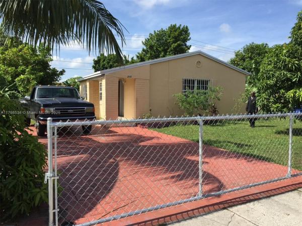 Norwood, Miami Gardens, Florida 33169, image 1