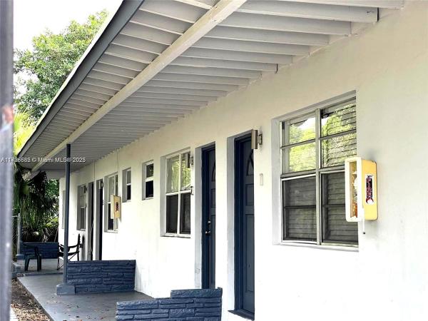 2515 NW 52nd St, Unincorporated Dade County, Florida 33142, image 1
