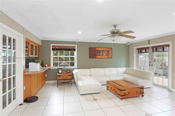 Willow Bend, 15007 SW 141st Pl, Country Walk, Florida 33186, image 3