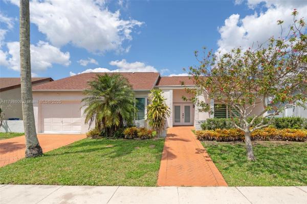 Bonaventure Lakes, 16791 Royal Poinciana Dr, Weston, Florida 33326, image 1