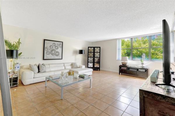 Southview At Aventura, 3350 NE 192nd St #3G-B, Aventura, Florida 33180, image 3