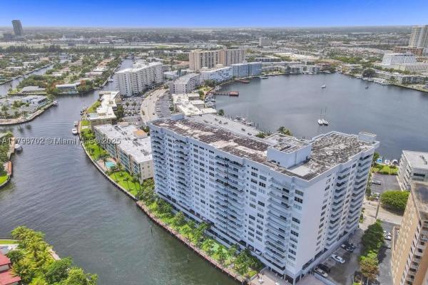 Golden Surf Towers, 137 Golden Isles Dr #1105, Hallandale Beach, Florida 33009, image 3