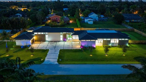 Plantation Acres, 11911 NW 2nd St, Plantation, Florida 33325, image 1