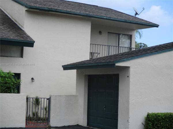 10832 SW 72nd St #62, Unincorporated Dade County, Florida 33173, image 1