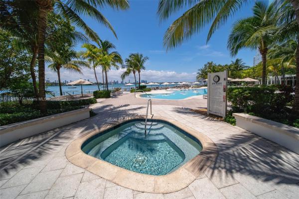 Southgate Towers, 910 West Ave #0303, Miami Beach, Florida 33139, image 1
