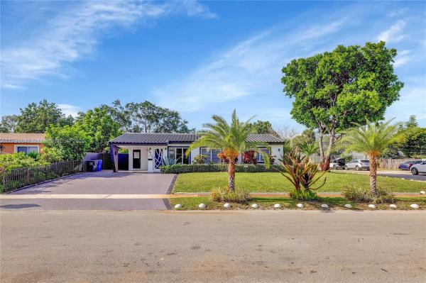 Driftwood Acres, 7011 Raleigh St, Hollywood, Florida 33024, image 3