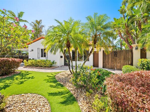 Poinsettia Heights, 1730 NE 16th St, Fort Lauderdale, Florida 33304, image 1