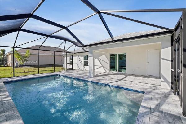 Cape Coral Residential, 624 Nw 15th St, Cape Coral, Florida 33993, image 2