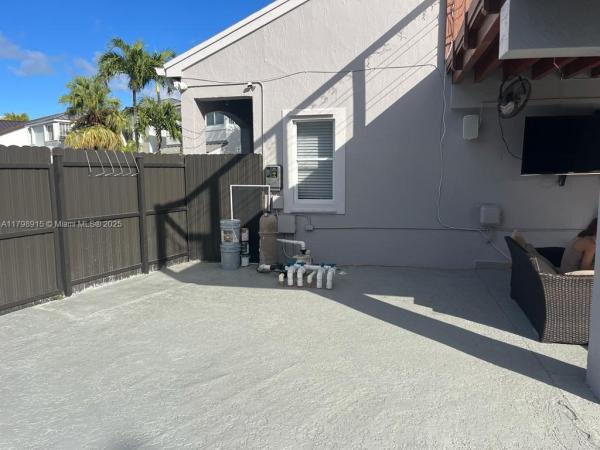 Weitzer At The Hammocks, 9953 SW 154th Ct, The Hammocks, Florida 33196, image 3