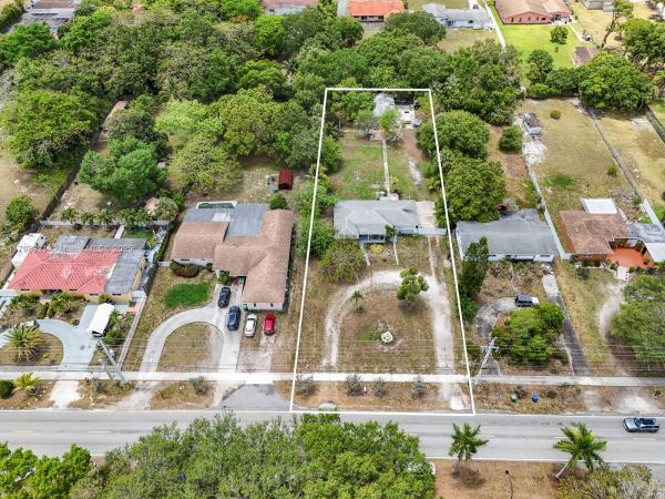 Sunny Isles Inland, 17720 NW 17th Ave, Miami Gardens, Florida 33056, image 1