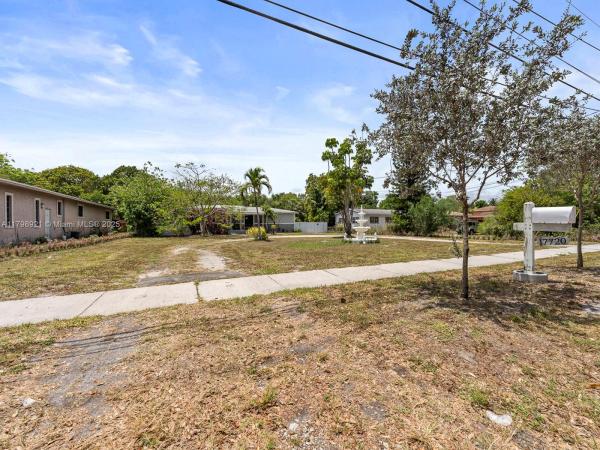Sunny Isles Inland, 17720 NW 17th Ave, Miami Gardens, Florida 33056, image 3