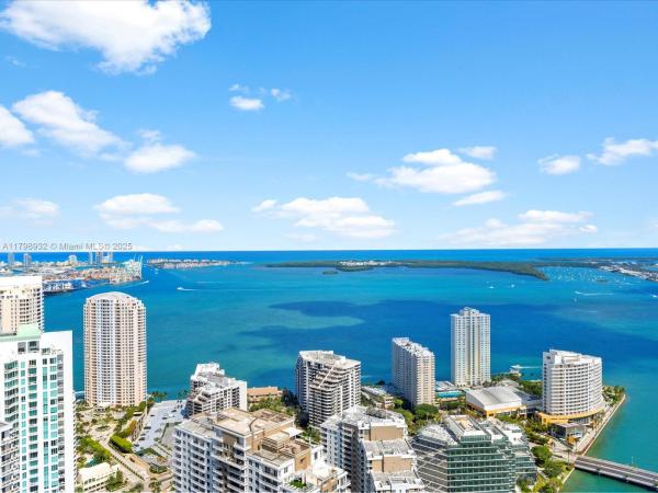 Icon Brickell Tower 1, 475 Brickell Ave #5507, Miami, Florida 33131, image 1