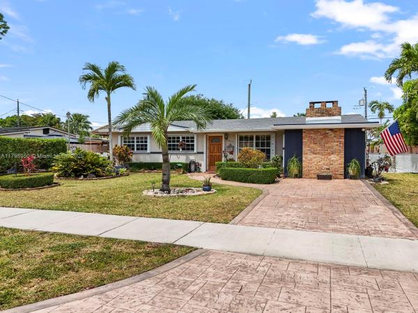 Heftler Homes Sunset Park, 8440 SW 99th Ave, Kendall, Florida 33173, image 2