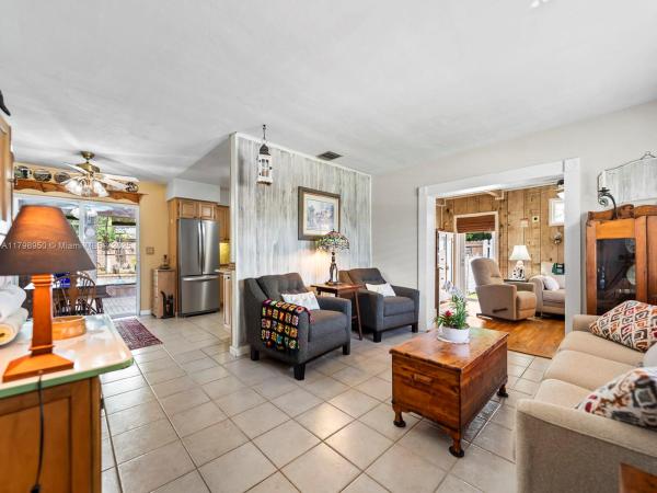 Heftler Homes Sunset Park, 8440 SW 99th Ave, Kendall, Florida 33173, image 3