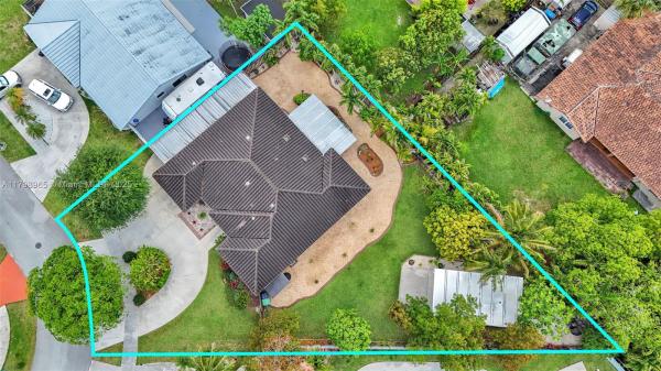15216 SW 146th Ave, Unincorporated Dade County, Florida 33177, image 1
