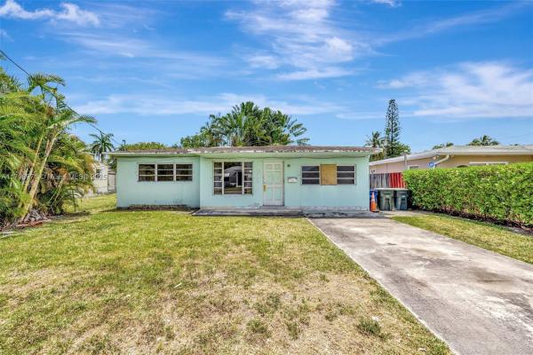 Hallandale Beach No HOA, 613 SW 6th St, Hallandale Beach, Florida 33009, image 2