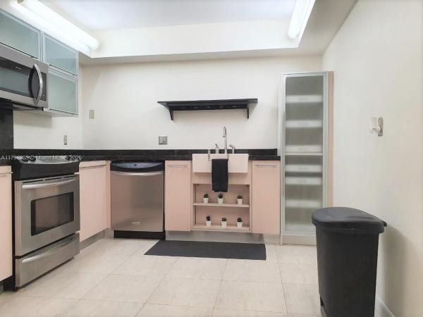 Country Club Village, 16300 Golf Club Rd #504, Weston, Florida 33326, image 1