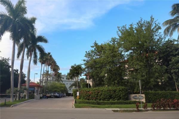 Ocean Village, 55 Ocean Lane Dr #3030, Key Biscayne, Florida 33149, image 1