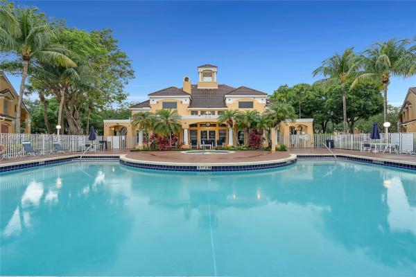 Sailboat Pointe, 2440 NW 33rd St #1804, Oakland Park, Florida 33309, image 1
