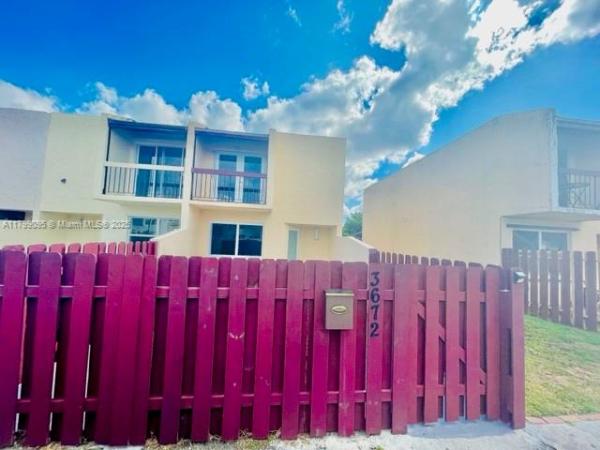 Palmas Townhouses, 3672 SW 59th Ave #7, Davie, Florida 33314, image 1