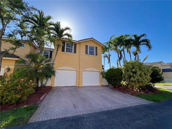 5486 NW 112th Path, Doral, Florida 33178, image 1